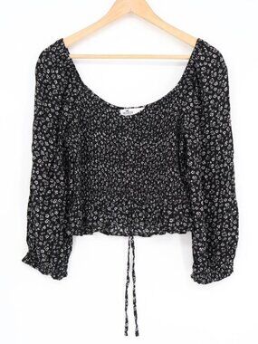 Hollister Women's Floral Top, Size M.